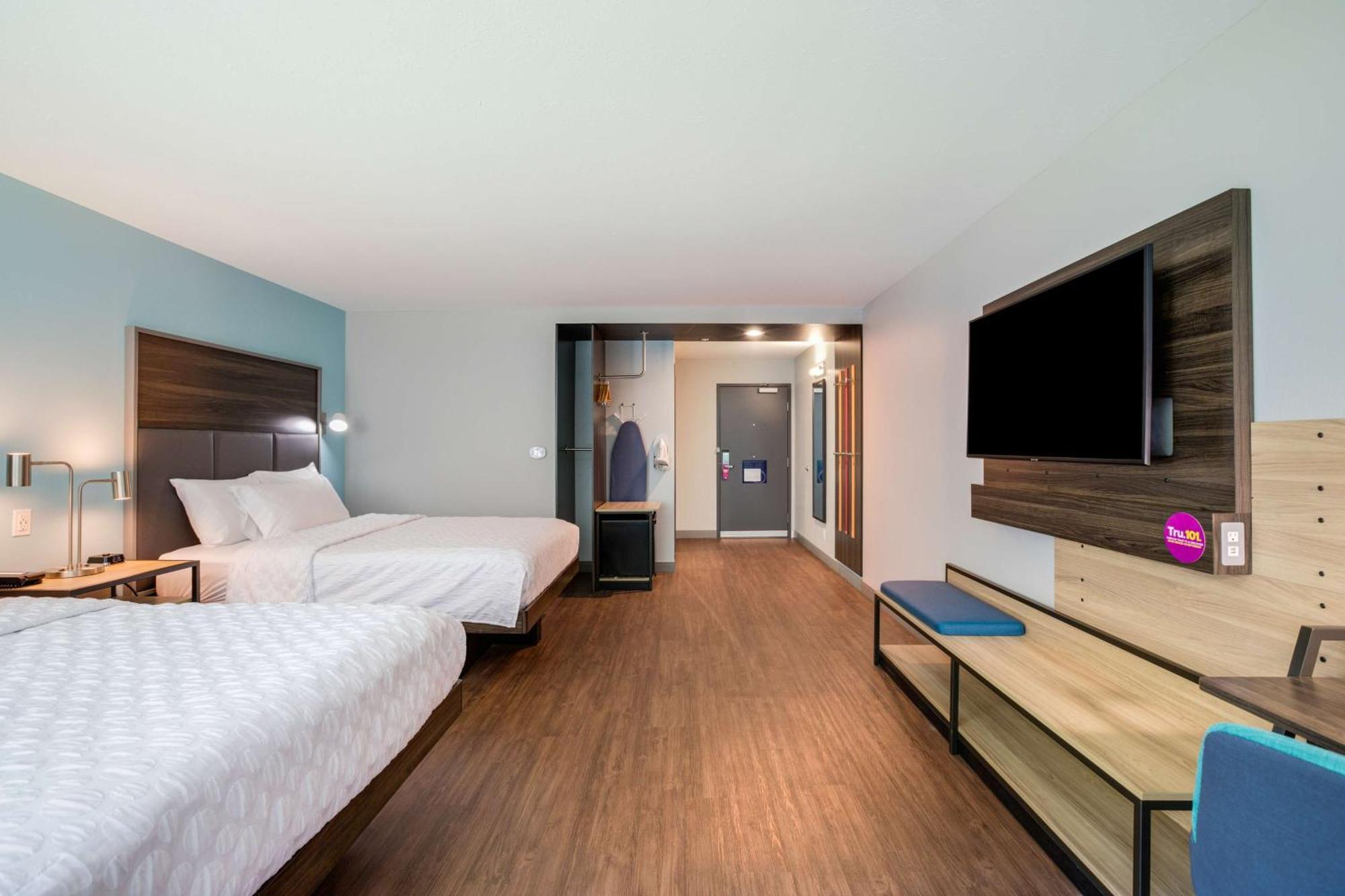 Tru By Hilton Saint Joseph Hotel Stevensville Exterior foto